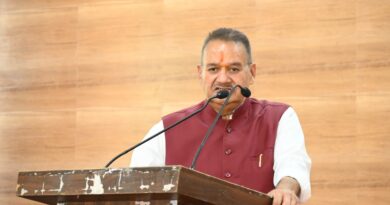 शहीद पंकज गुरुंग मेमोरियल बैडमिंटन टूर्नामेंट का हुआ समापन, कैबिनेट मंत्री ने खिलाड़ियों का बढ़ाया उत्साह