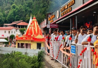 कैंची धाम के 62वें स्थापना दिवस पर उमड़ा आस्था का सैलाब, बाबा के जयकारों से गूंजा धाम