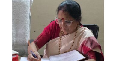महिला आयोग की अध्यक्ष कुसुम कंडवाल ने नारी पुनर्वास केंद्र की व्यवस्थाओं का लिया जायजा