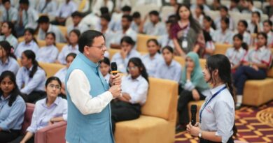 नौकरी मांगने वाले नहीं, नौकरी देने वाले बनें युवा, काशीपुर में बोले सीएम धामी