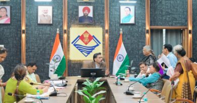 राज्य आंदोलनकारियों के चिन्हीकरण को लेकर समिति की बैठक, डीएम ने दिए पारदर्शिता के साथ निस्तारण के निर्देश